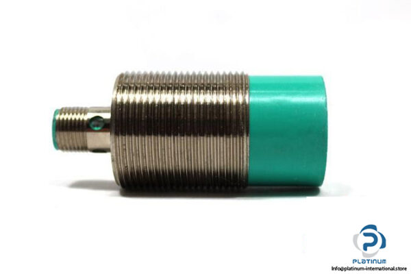 PEPPERLFUCHS-NBN15-30GM50-E2-V1-INDUCTIVE-SENSOR3_675x450.jpg