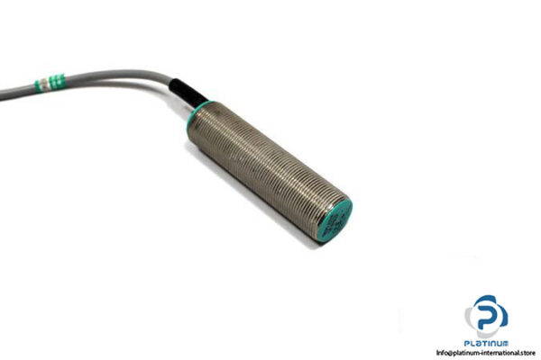 PEPPERLFUCHS-CJ8-18GM-E2-CAPACITIVE-SENSOR4_675x450.jpg