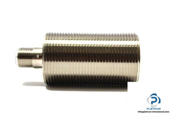 PEPPERLFUCHS-NBB10-30GM50-E2-V1-INDUCTIVE-SENSOR4_675x450.jpg