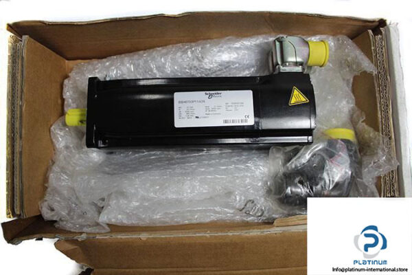 SCHNEIDER-BSH0703P11A2A-SERVO-MOTOR4_675x450.jpg