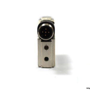PEPPERLFUCHS-UB800-F12P-EP-V15-ULTRASONIC-SENSOR3_675x450.jpg