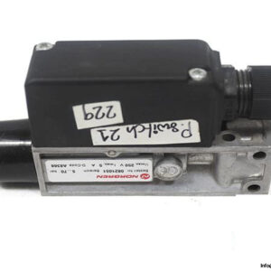 NORGREN-0821051-DIAPHRAGM-PRESSURE-SWITCH_675x450.jpg