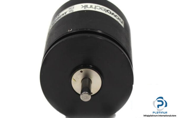NOVOTECHNIK-AW360-ZE-10-HYBRID-POTENTIOMETER3_675x450.jpg