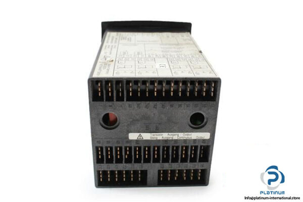 CAMILLE-BAUER-R0300-MULTI-CHANNEL-CONTROLLER4_675x450.jpg