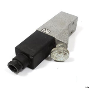 SUCO-0159-429-14-1-001-DIAPHRAGM-PRESSURE-SWITCH4_675x450.jpg