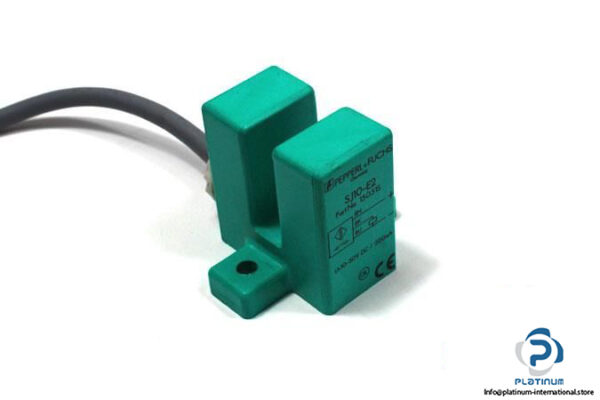 PEPPERLFUCHS-SJ10-E2-INDUCTIVE-SLOT-SENSOR4_675x450.jpg
