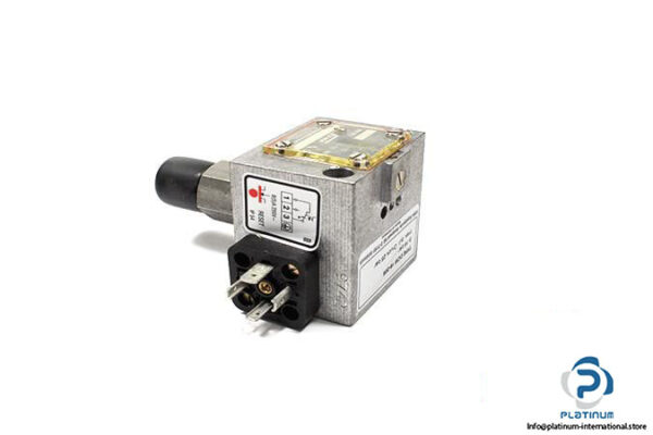 FEMA-DCM-16-205-PRESSURE-SWITCH4_675x450.jpg
