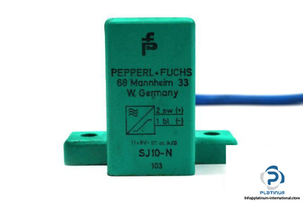 PEPPERLFUCHS-SJ10-N-INDUCTIVE-SLOT-SENSOR5_675x450.jpg