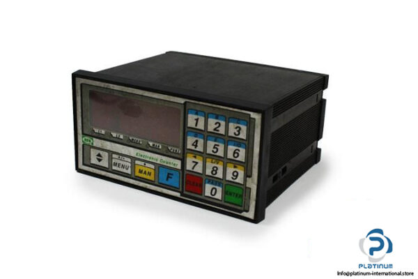 QEM-B5L8H082VN135-ELECTRONIC-COUNTER_675x450.jpg
