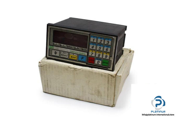 QEM-B5L8H082VN135-ELECTRONIC-COUNTER3_675x450.jpg