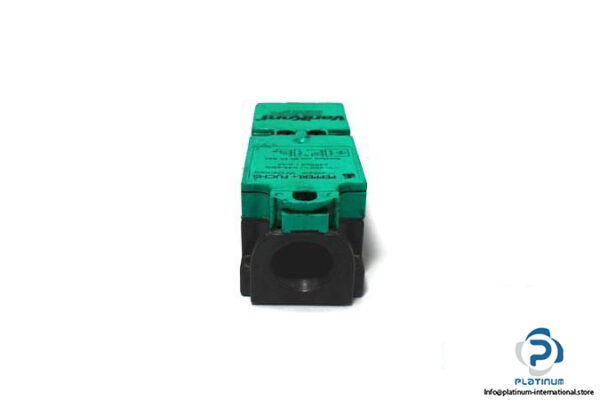 PEPPERLFUCHS-NJ15U1W3-INDUCTIVE-SENSOR4_675x450.jpg