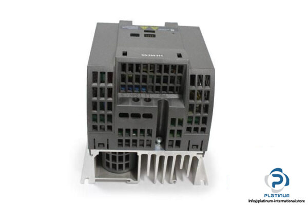 SIEMENS-6SL3211-0AB21-1AA0-FREQUENCY-INVERTER4_675x450.jpg