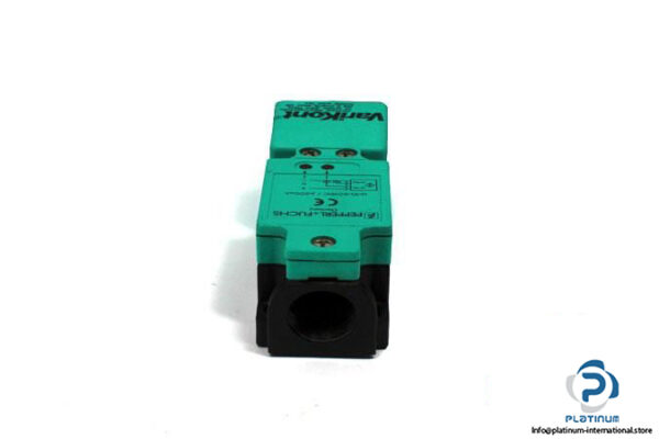 PEPPERLFUCHS-NCN40U1A2-INDUCTIVE-SENSOR-4_675x450.jpg
