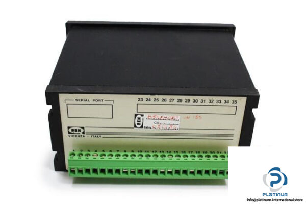 QEM-B5L8H082VN135-ELECTRONIC-COUNTER5_675x450.jpg