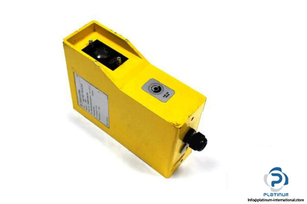 LEUZE-SLS-897-SE3-230V-THROUGH-BEAM-SAFETY-LIGHT-BARRIER-TRANSMITTER_675x450.jpg