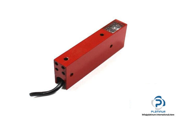 LEUZE-LS-722-S-THROUGH-BEAM-PHOTOELECTRIC-SENSOR-TRANSMITTER_675x450.jpg