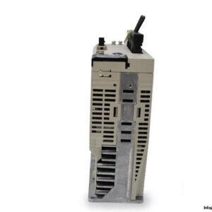 YASKAWA-SGDV-7R6A01A002000-SERVO-DRIVE4_675x450.jpg