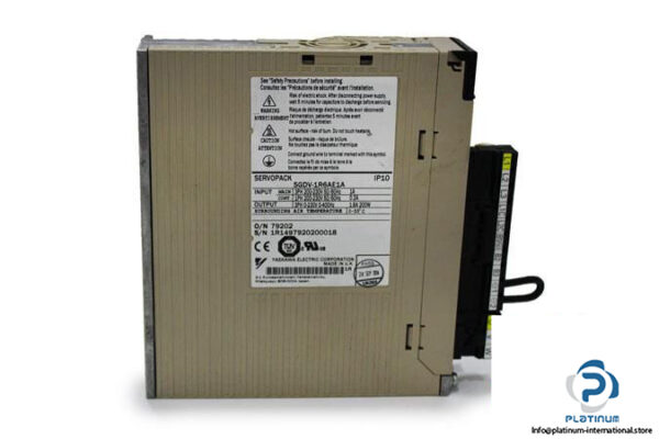 YASKAWA-SGDV-1R6AE1A-SERVO-DRIVE5_675x450.jpg