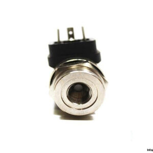 IFM-PB5001-PRESSURE-SWITCH5_675x450.jpg