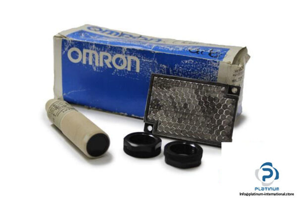 OMRON-E3F2-R2B4-P1-PHOTOELECTRIC-SWITCH-SENSOR_675x450.jpg