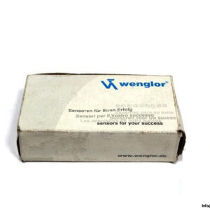 WENGLOR-YN44PBV3-PHOTOLECTRIC-REFLEX-SENSOR3_675x450.jpg
