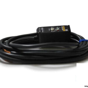 OMRON-E3S-AR31-PHOTOELECTRIC-SWITCH-SENSOR3_675x450.jpg