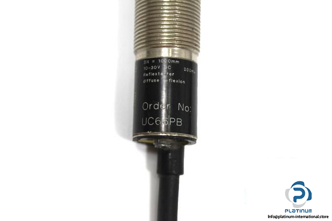 WENGLOR-UC66PB-PHOTOELECTRIC-DIFFUSE-REFLECTIVE-SENSOR4_675x450.jpg