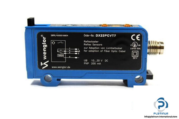 WENGLOR-DX22PCVT7-PHOTOELECTRIC-REFLEX-SENSOR5_675x450.jpg