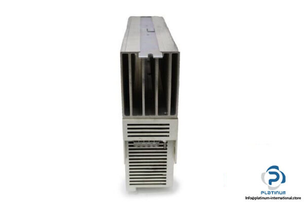 LENZE-EVS9321-ES-SERVO-INVERTER6_675x450.jpg