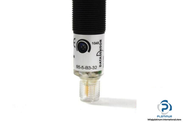 DATASENSOR-S5-5-B3-32-PHOTOELECTRIC-RETRO-REFLECTIVE-SENSOR7_675x450.jpg