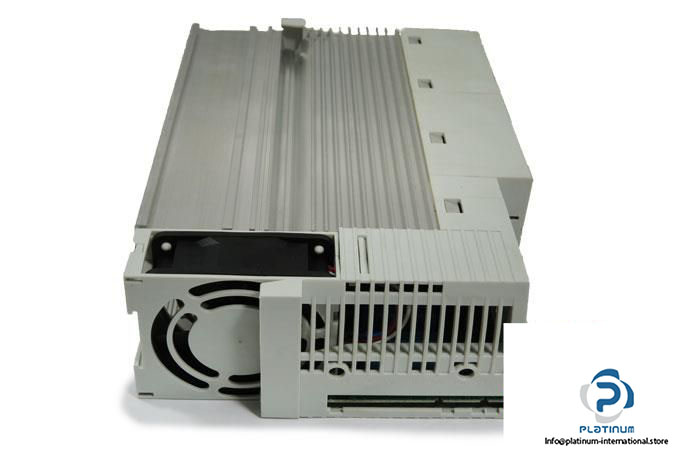 LENZE-E82EV222_4B200-FREQUENCY-INVERTER4_675x450.jpg