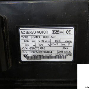 YASKAWA-SGMGH-09DCA2F-AC-SERVO-MOTOR6_675x450.jpg