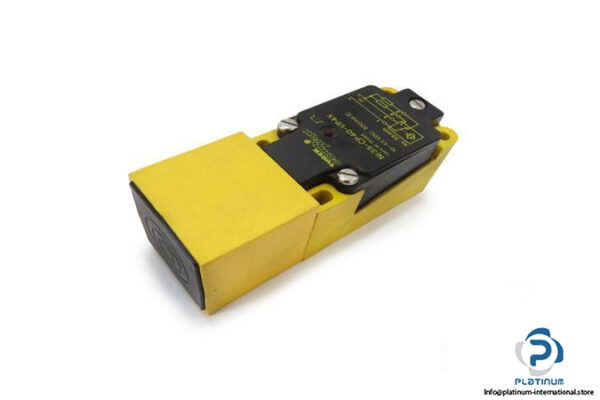 TURCK-NI35-CP40-VP4X-INDUCTIVE-SENSOR_675x450.jpg