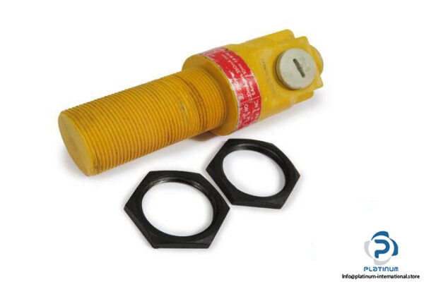 TURCK-BC10-P30SR-UZ3X-INDUCTIVE-SENSOR_675x450.jpg