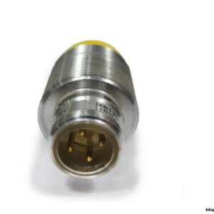TURCK-NI12U-M18-AP6X-H1141-INDUCTIVE-SENSOR3_675x450.jpg