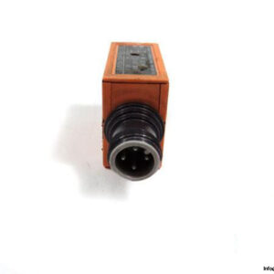 IFM-OU5036-PHOTOELECTRIC-RETRO-REFLECTIVE-SENSOR4_675x450.jpg