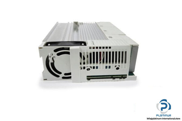 LENZE-E82EV222_4C000-FREQUENCY-INVERTER4_675x450.jpg