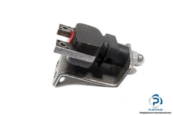GIMATIC-PN-016-2-ANGULAR-GRIPPER-ACTUATOR_675x450.jpg