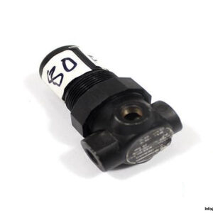 NORGREN-R07-100-RNKG-MINATUER-PORTED-PRESSURE-REGULATOR4_675x450.jpg