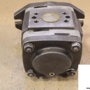 REXROTH-R900523370-INTERNAL-GEAR-PUMP-FIXED-DISPLACEMENT4_675x450.jpg