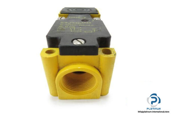 TURCK-BI15-CP40-AP6X-INDUCTIVE-SENSOR4_675x450.jpg