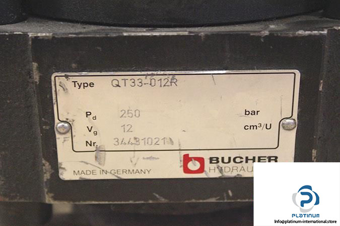 BUCHER-QT33-012R-INTERNAL-GEAR-PUMP6_675x450.jpg