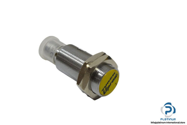 turck-BI5U-M18-AP6X-H1141_S331-inductive-sensor