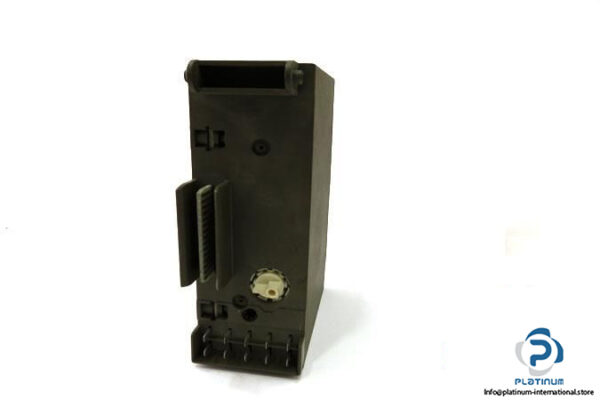 SIEMENS-6ES5-450-8MD11-DIGITAL-OUTPUT-MODULE3_675x450.jpg