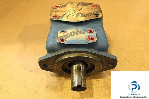 VICKERS-45VQTAS42A-220300-20R-SINGLE-VANE-PUMP3_675x450.jpg
