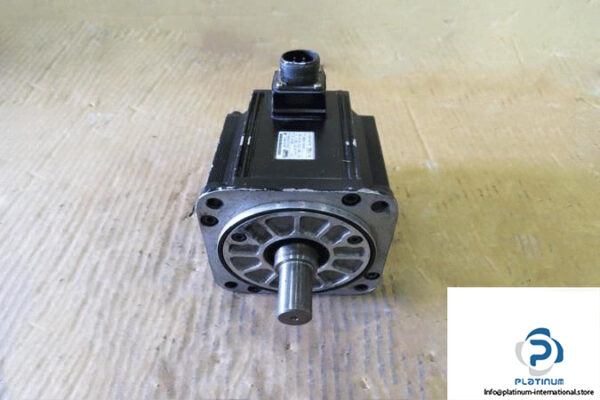 YASKAWA-SGMGH-13DCA2F-AC-SERVO-MOTOR4_675x450.jpg