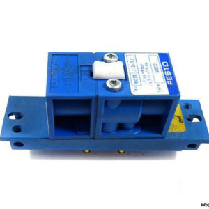 FESTO-10039-PNEUMATIC-VALVE-_675x450.jpg