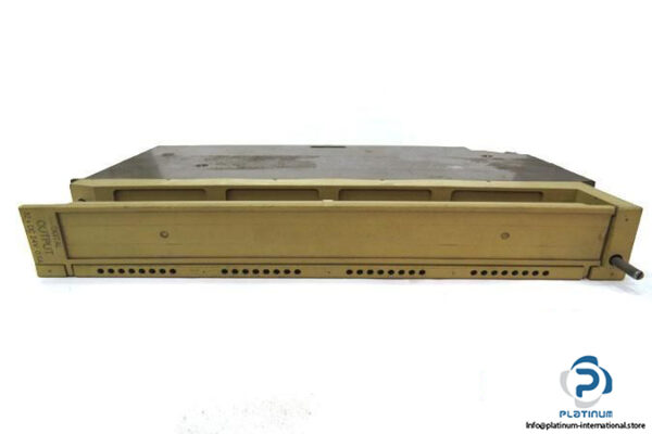 SIEMENS 6ES5 441-7LA12 ¬DIGITAL OUTPUT MODUL