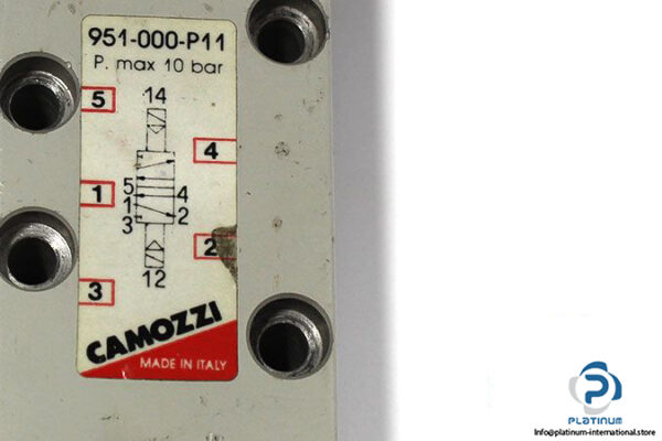 camozzi-951-000-p11-solenoid-control-valve-2