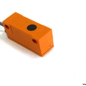 IFM-OR0003-THROUGH-BEAM-SENSOR-TRANSMITTER4_675x450.jpg